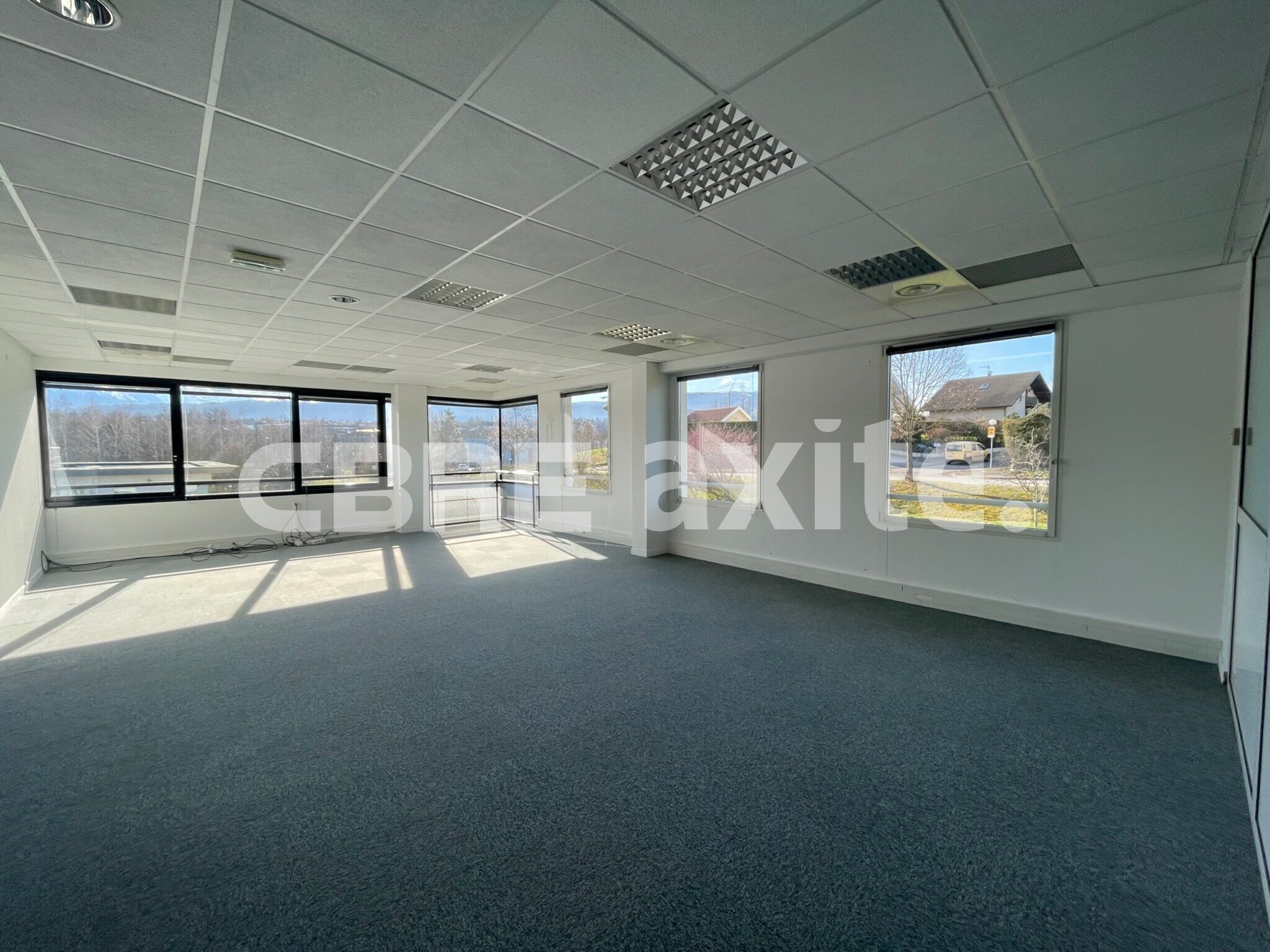 CBRE AXITE ANNECY LOCATION-BUREAUX-CHAVANOD-74