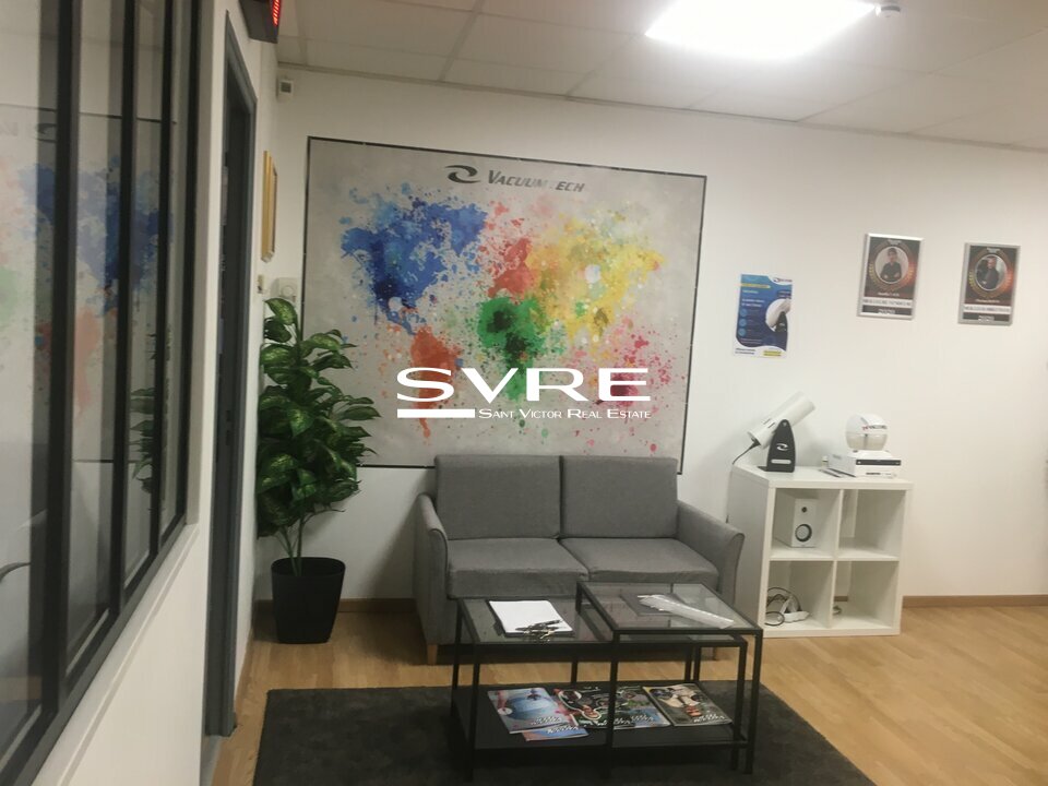 SVRE LOCATION-BUREAUX-SAINT_VICTORET-13