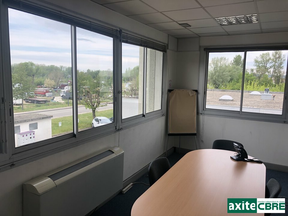 CBRE AXITE BOURGOIN LOCATION-BUREAUX-BOURGOIN_JALLIEU-38