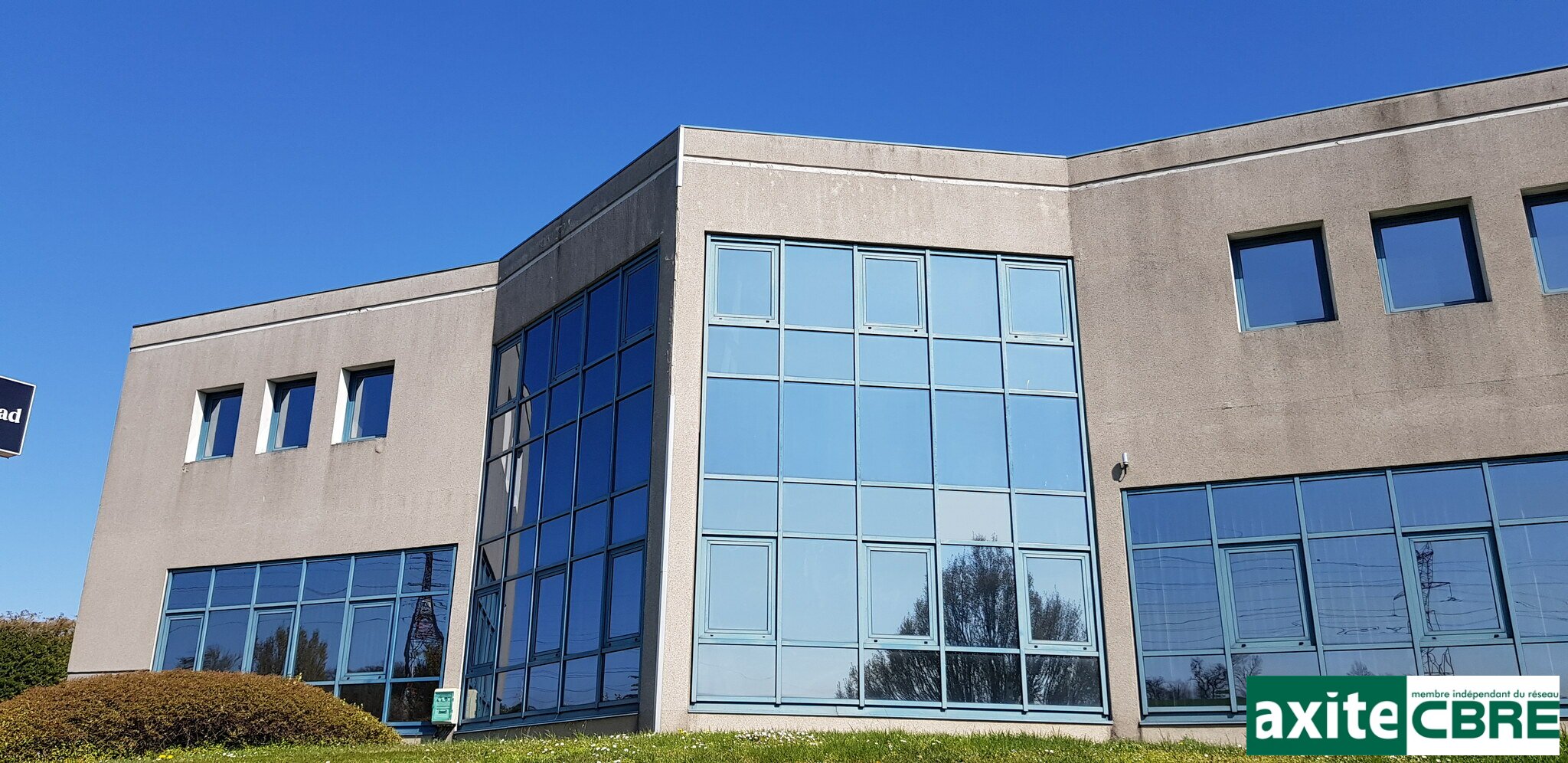 CBRE AXITE Nord-Isère LOCATION-BUREAUX-SAINT_QUENTIN_FALLAVIER-38