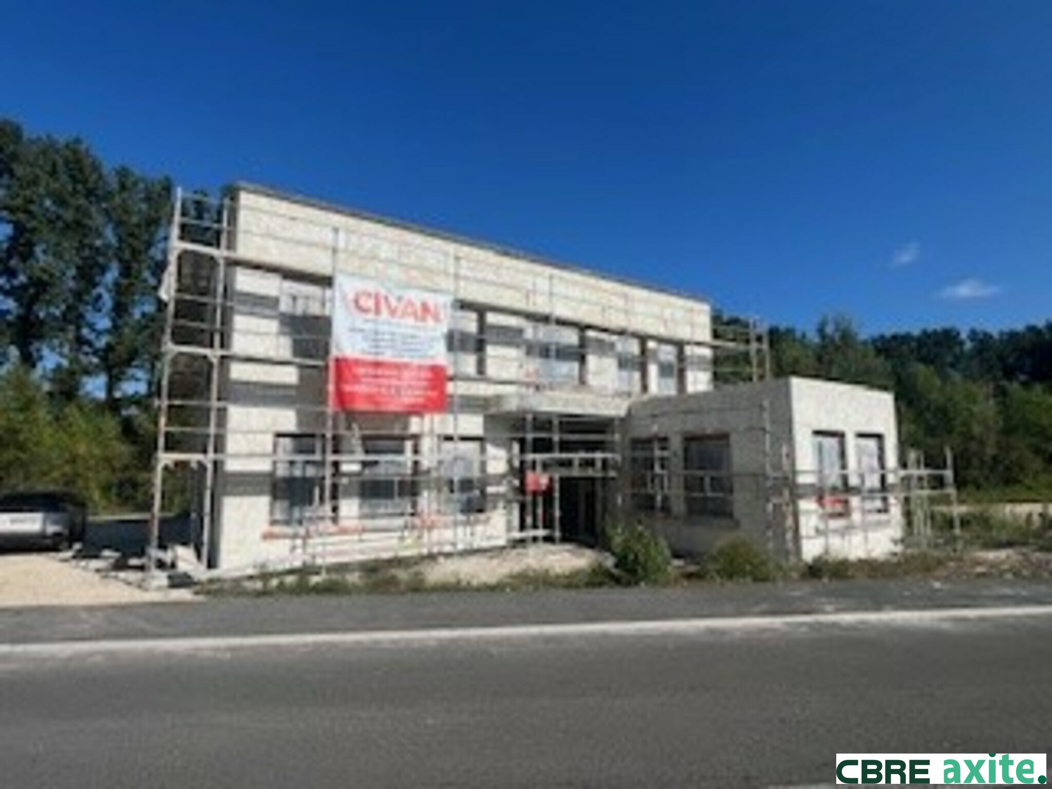 CBRE AXITE BOURGOIN LOCATION-BUREAUX-BOURGOIN_JALLIEU-38