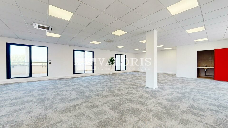 VALORIS REAL ESTATE LOCATION-BUREAUX-DARDILLY-69