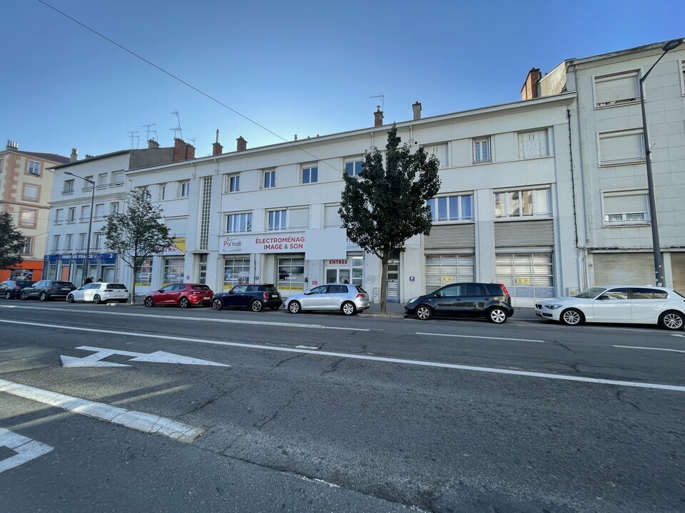 VALORIS REAL ESTATE VENTE-LOCAL COMMERCIAL-SAINT_ETIENNE-42