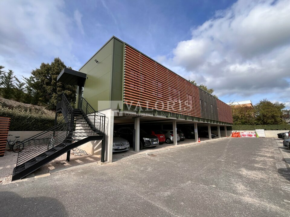 VALORIS REAL ESTATE VENTE-BUREAUX-VENELLES-13