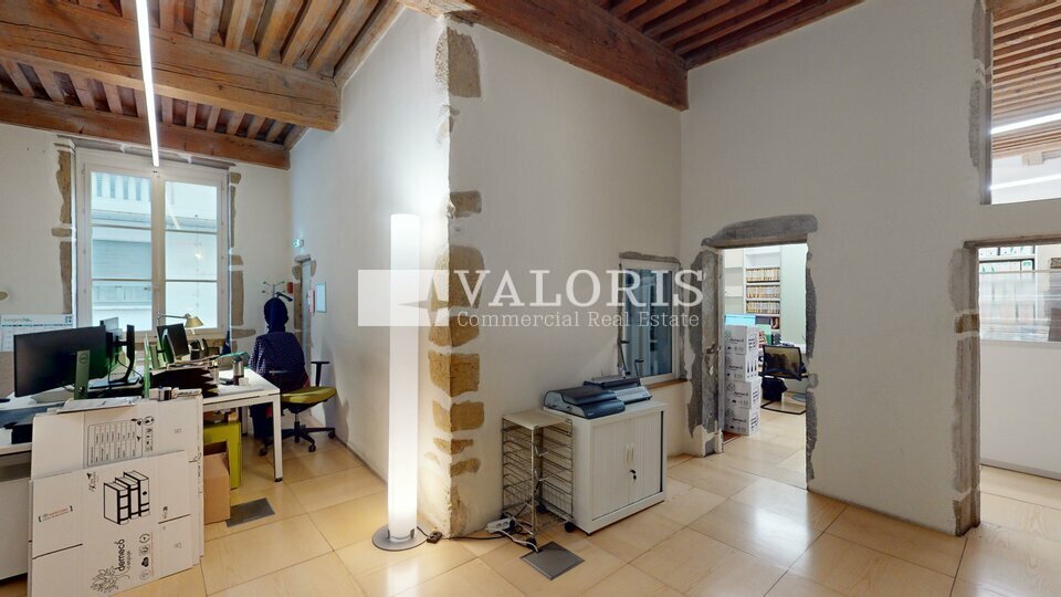 VALORIS REAL ESTATE LOCATION-BUREAUX-LYON_2-69