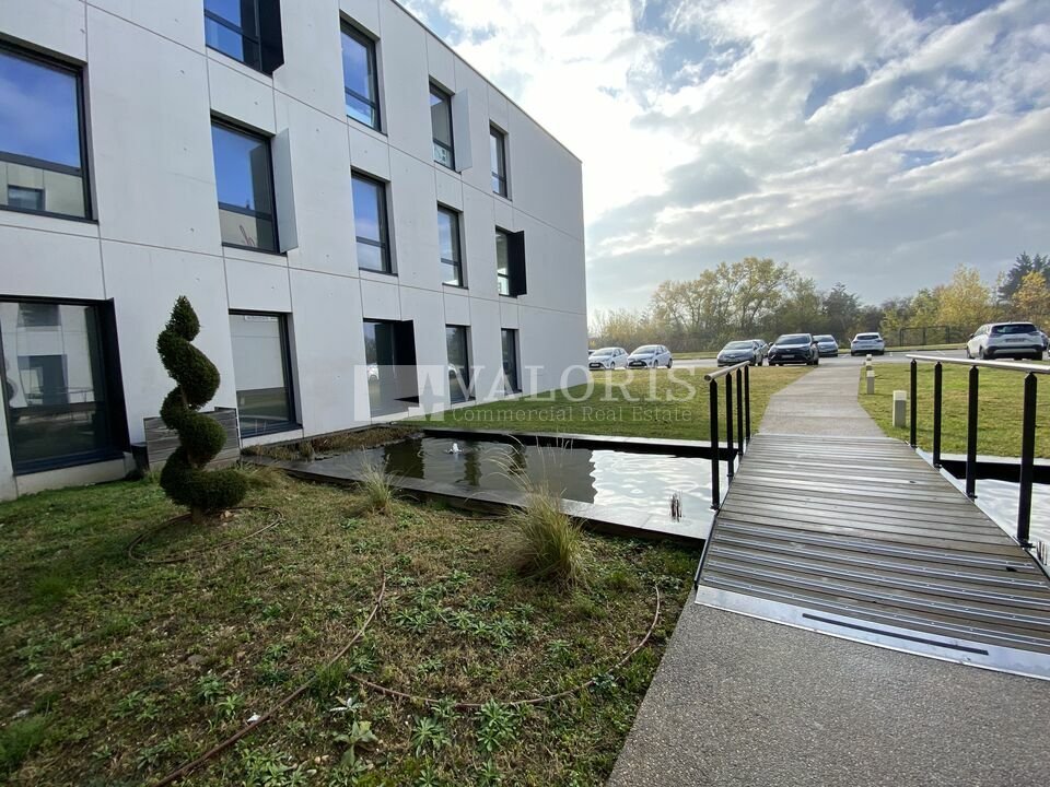 VALORIS REAL ESTATE LOCATION-BUREAUX-SAINT_PRIEST-69