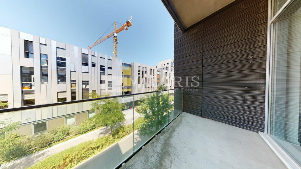 VALORIS REAL ESTATE LOCATION-BUREAUX-LYON_7-69