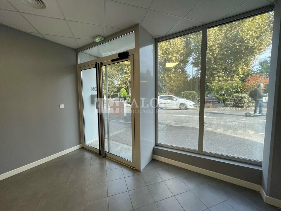 VALORIS REAL ESTATE LOCATION-BUREAUX-VILLEFRANCHE_SUR_SAONE-69