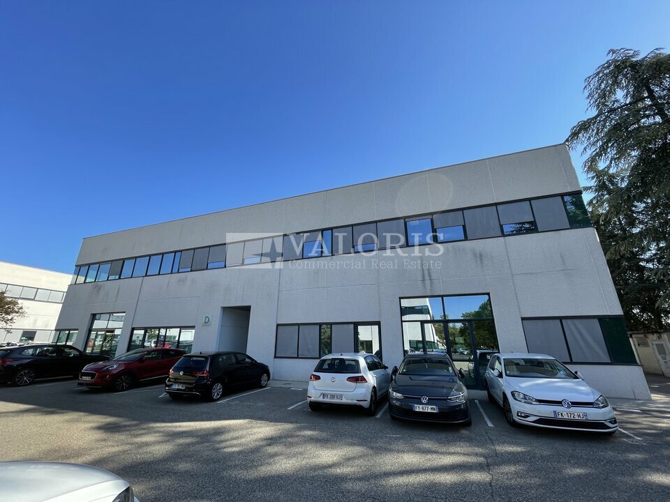 VALORIS REAL ESTATE LOCATION-BUREAUX-CHAMPAGNE_AU_MONT_D'OR-69