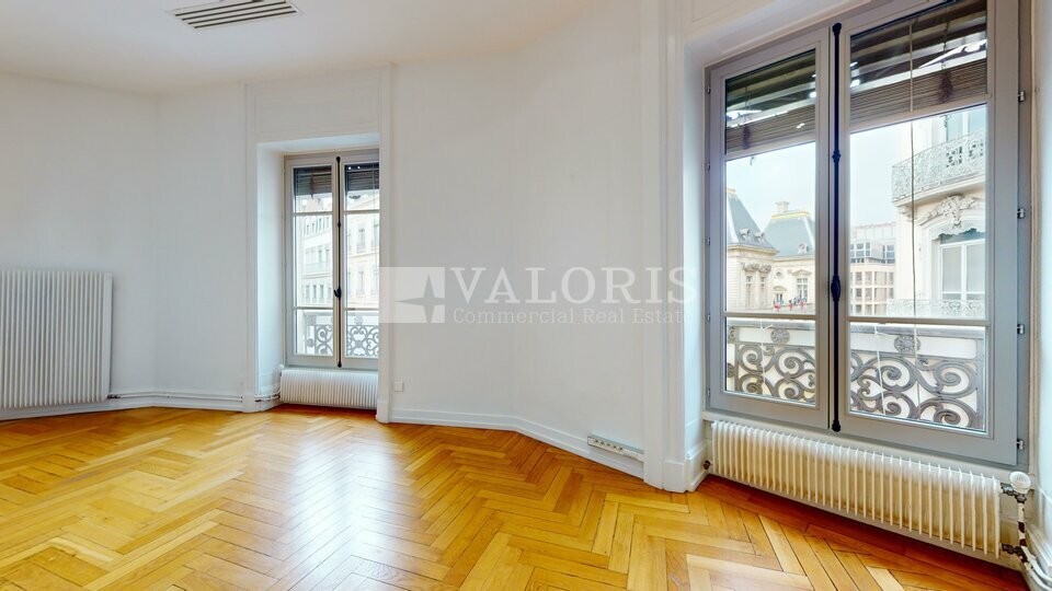 VALORIS REAL ESTATE LOCATION-BUREAUX-LYON-69