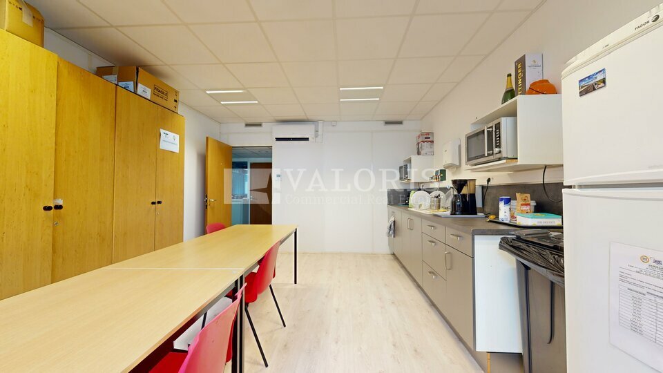 VALORIS REAL ESTATE VENTE-BUREAUX-ECULLY-69