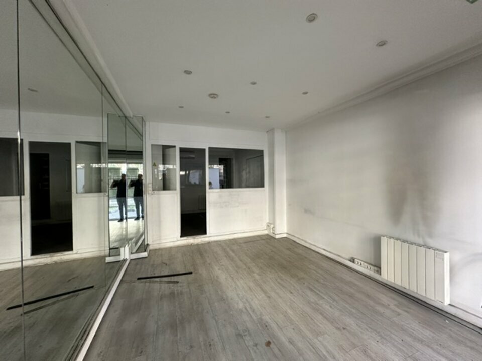 LZR - LA ZONE DE RECHERCHE LOCATION-LOCAL COMMERCIAL-PARIS-75