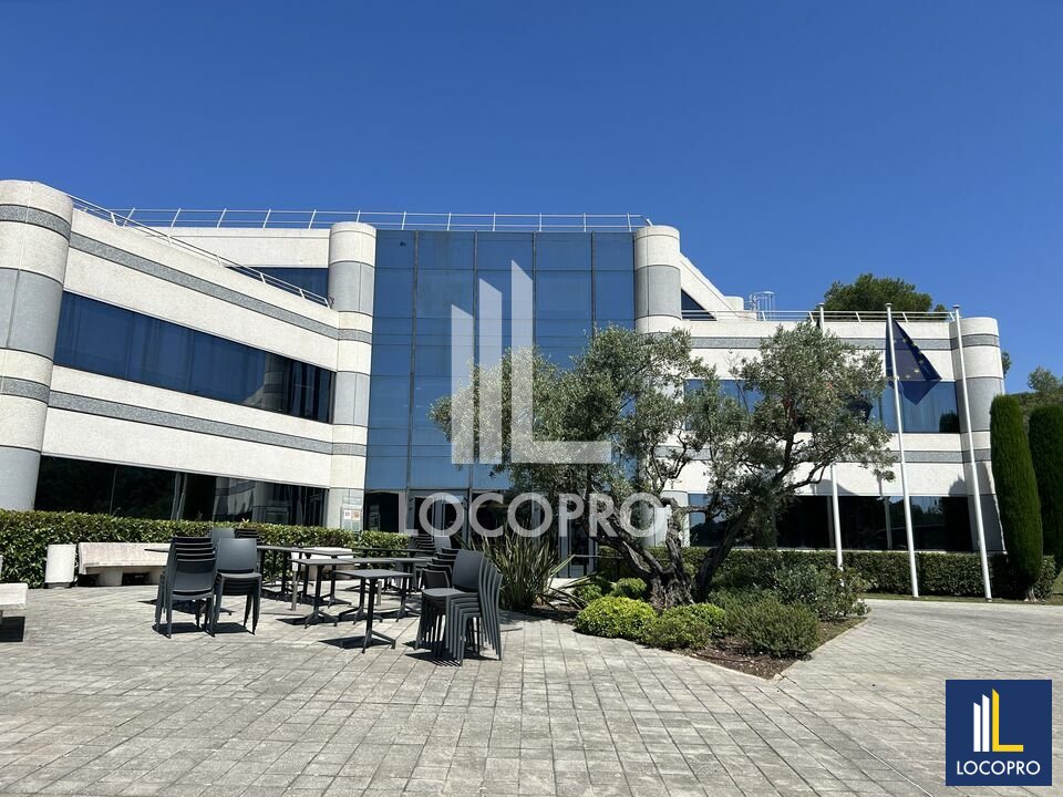 LOCOPRO ALPES MARITIMES LOCATION-BUREAUX-MOUGINS-06