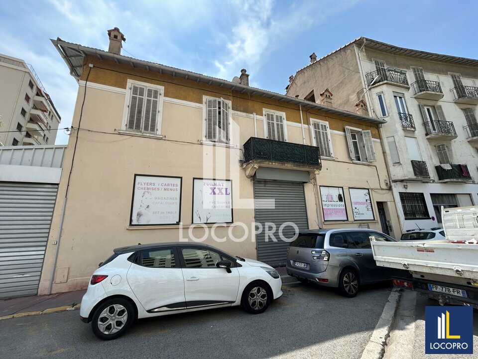 LOCOPRO ALPES MARITIMES LOCATION-LOCAL COMMERCIAL-CANNES-06