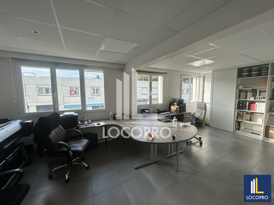 LOCOPRO ALPES MARITIMES VENTE-BUREAUX-SAINT_LAURENT_DU_VAR-06