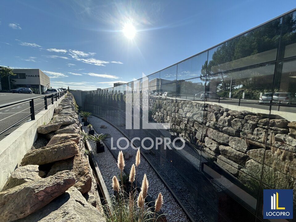 LOCOPRO ALPES MARITIMES LOCATION-BUREAUX-SOPHIA_ANTIPOLIS-06