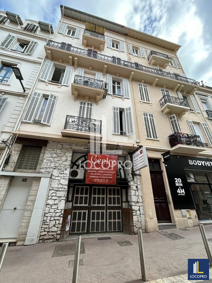 LOCOPRO ALPES MARITIMES LOCATION-LOCAL COMMERCIAL-CANNES-06