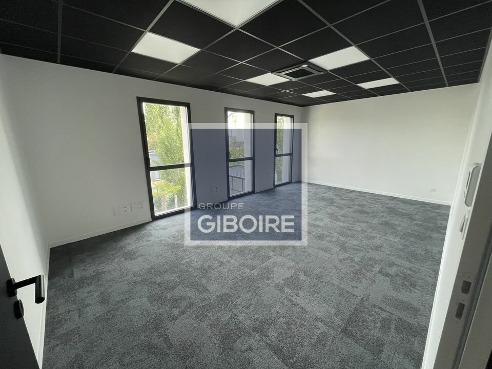 GIBOIRE ENTREPRISE NANTES LOCATION-BUREAUX-BEAUCOUZE-49