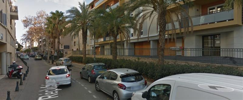 IPM LOCATION-LOCAL COMMERCIAL-SIX_FOURS_LES_PLAGES-83