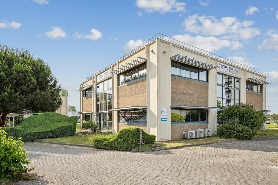 CUSHMAN et WAKEFIELD BORDEAUX VENTE-BUREAUX-MERIGNAC-33