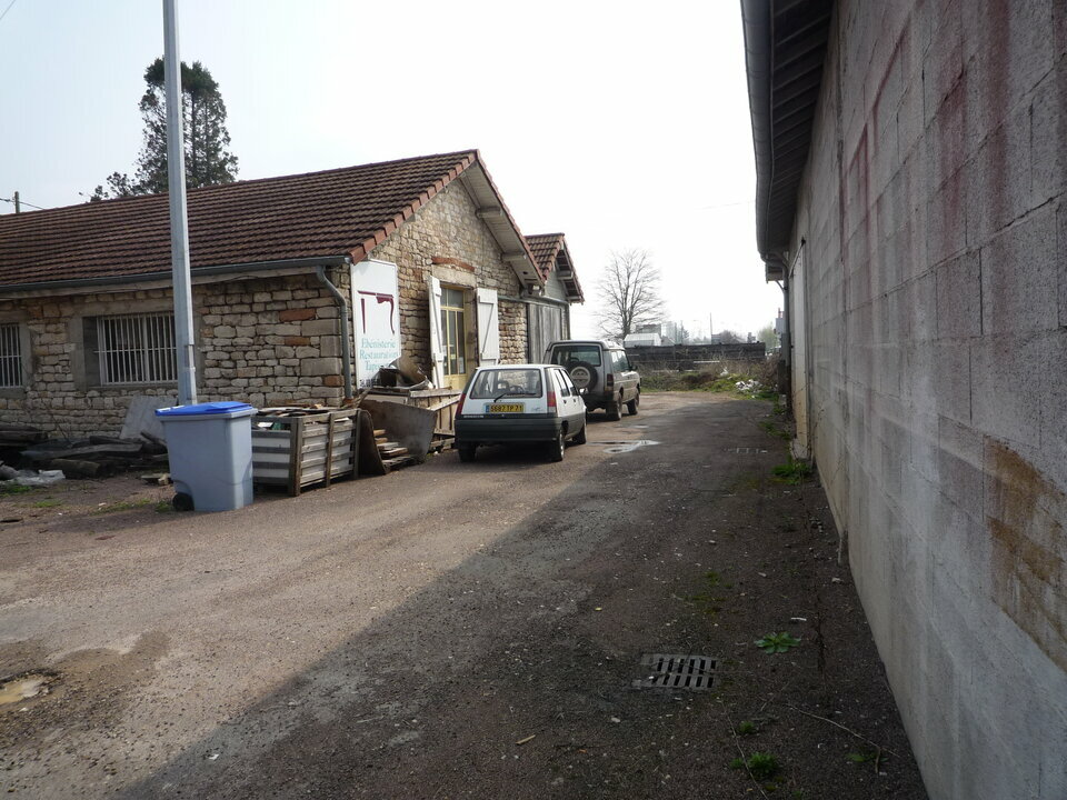 ARTHUR LOYD SUD BOURGOGNE LOCATION-ENTREPOT-DRACY_LE_FORT-71