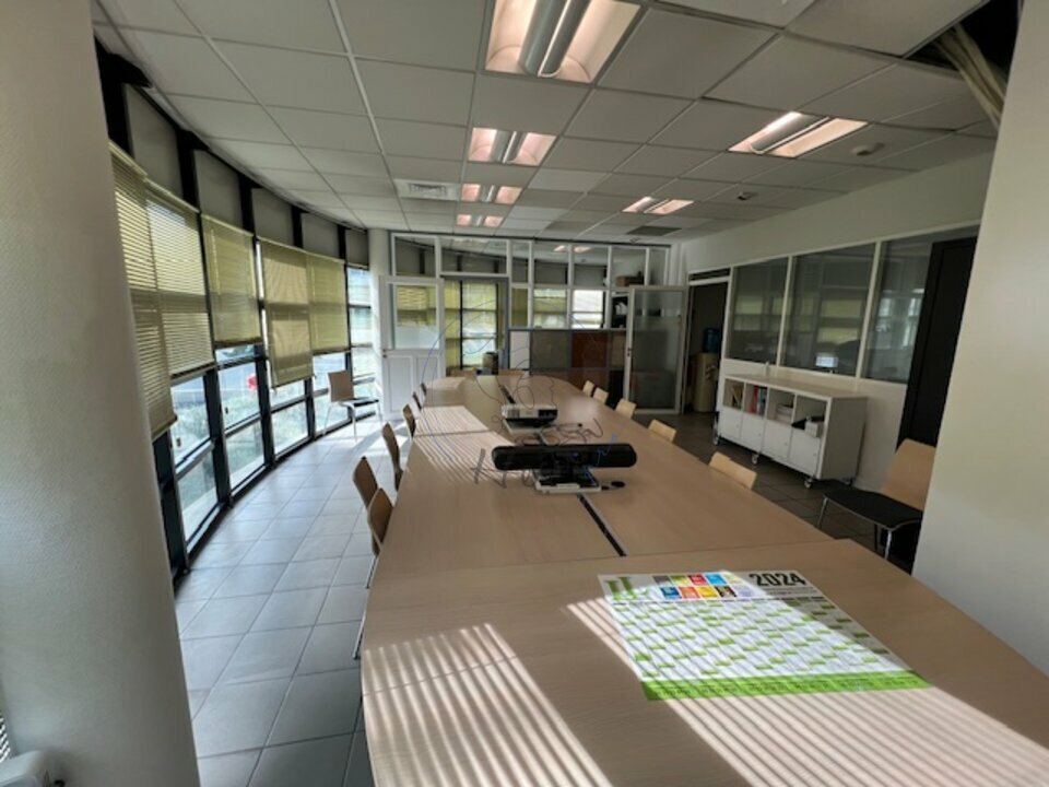 STRUCTURES LOCATION-BUREAUX-BRIVE_LA_GAILLARDE-19