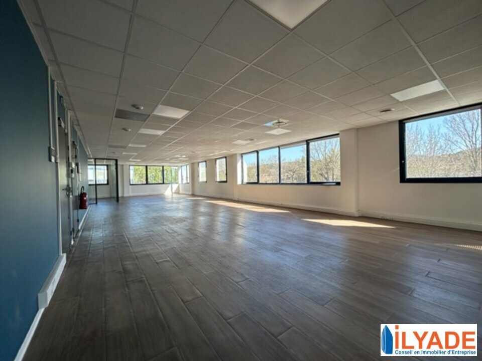 ILYADE LOCATION-BUREAUX-AIX_EN_PROVENCE-13