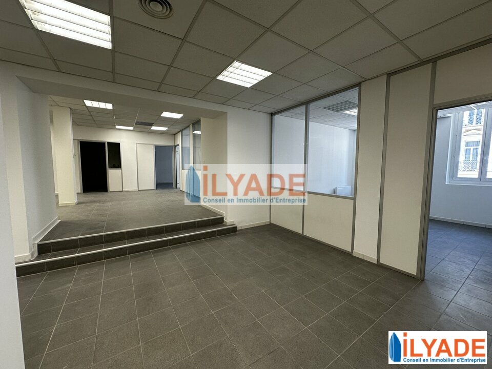 ILYADE agence d'Aix LOCATION-BUREAUX-MARSEILLE-13