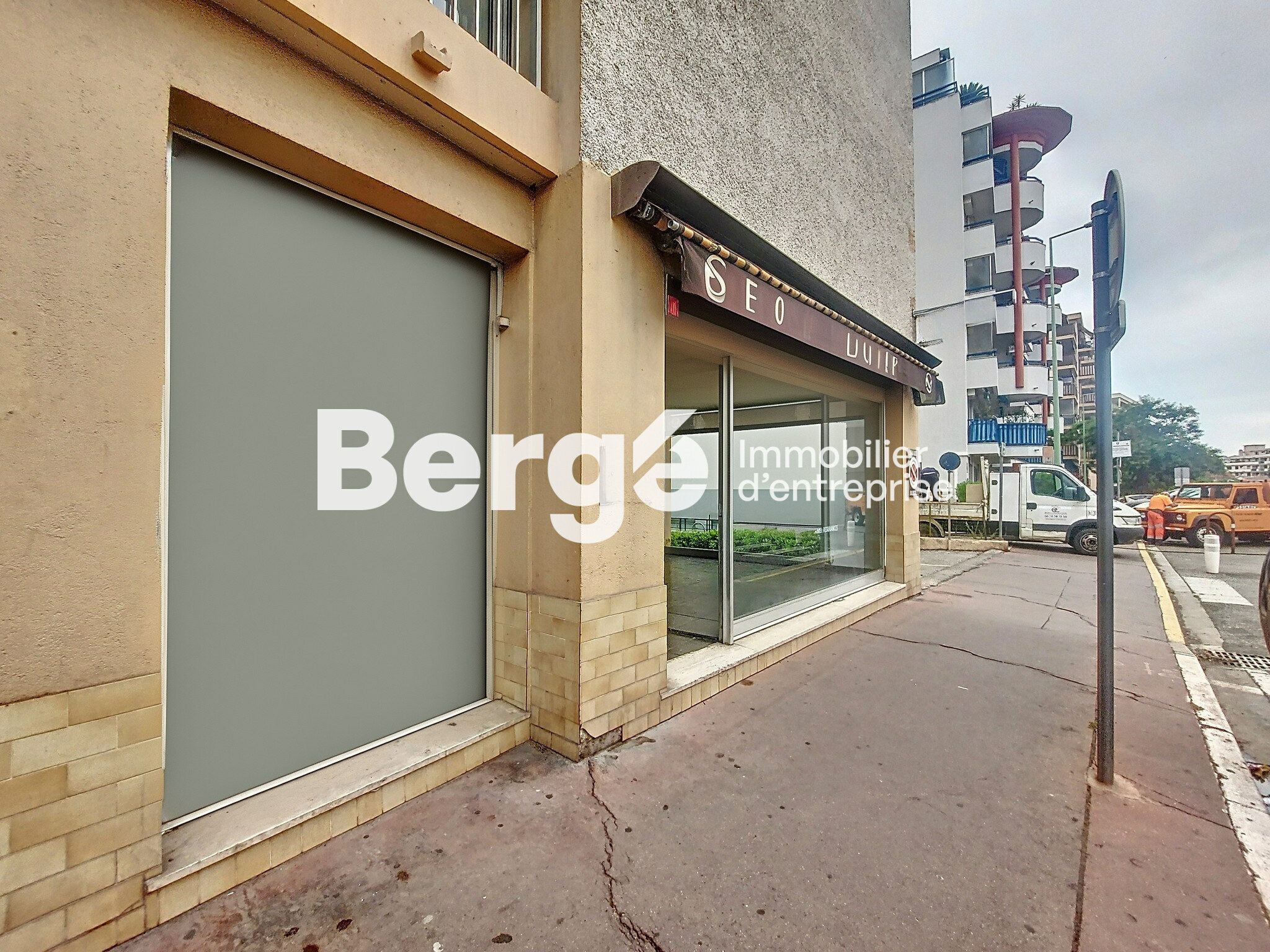 BERGE IMMOBILIER CANNES LOCATION-LOCAL COMMERCIAL-LE_CANNET-06