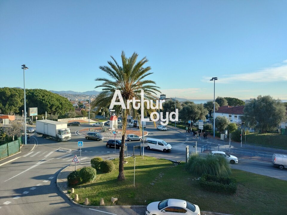 ARTHUR LOYD NICE SOPHIA et VAR EST LOCATION-BUREAUX-VILLENEUVE_LOUBET-06