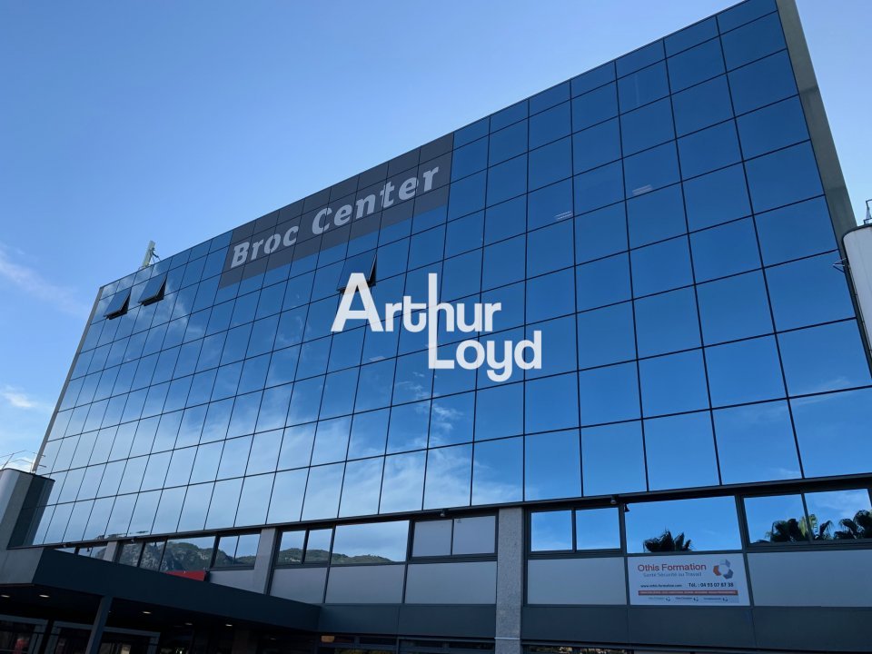 ARTHUR LOYD NICE SOPHIA LOCATION-BUREAUX-CARROS-06