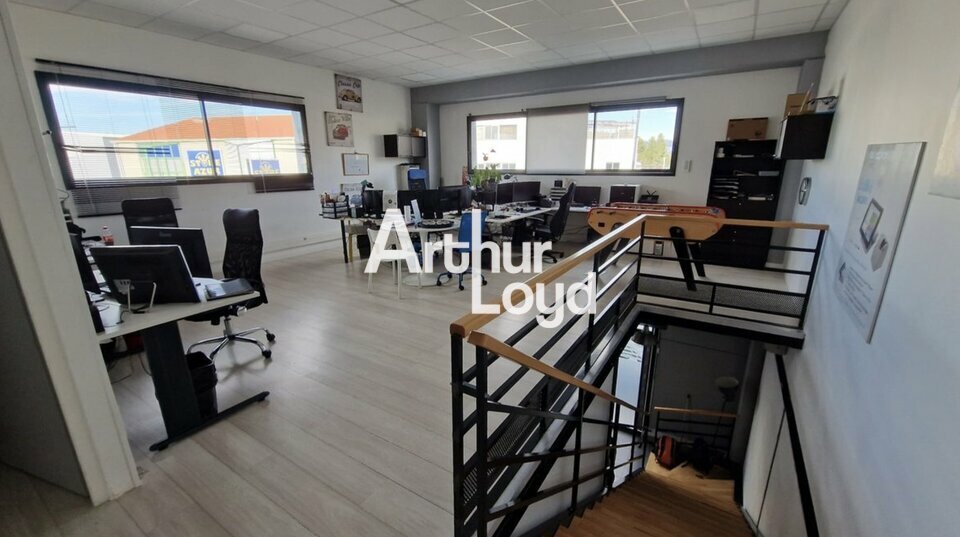 ARTHUR LOYD NICE SOPHIA et VAR EST LOCATION-BUREAUX-PUGET_SUR_ARGENS-83