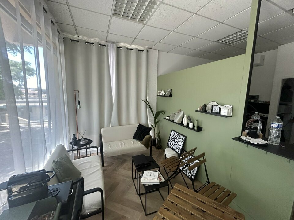 Alteirac Invest LOCATION-BUREAUX-LES_ANGLES-30