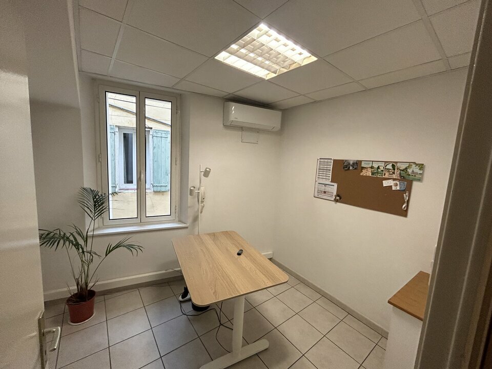 Alteirac Invest LOCATION-BUREAUX-L'ISLE_SUR_LA_SORGUE-84