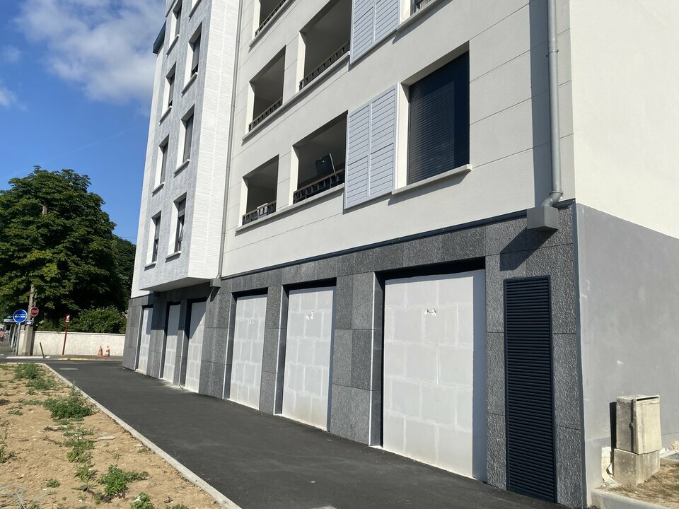 ALCOPRO - Paris 20 LOCATION-LOCAL COMMERCIAL-NEUILLY_SUR_MARNE-93