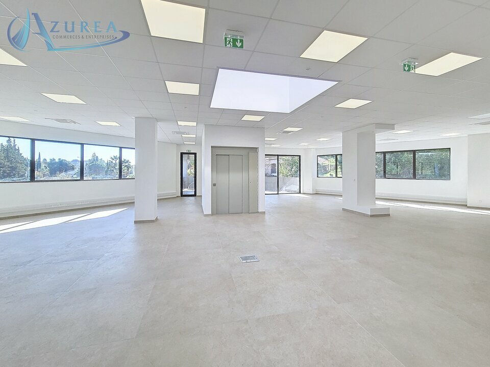 AZUREA COMMERCES LOCATION-BUREAUX-LA_COLLE_SUR_LOUP-06