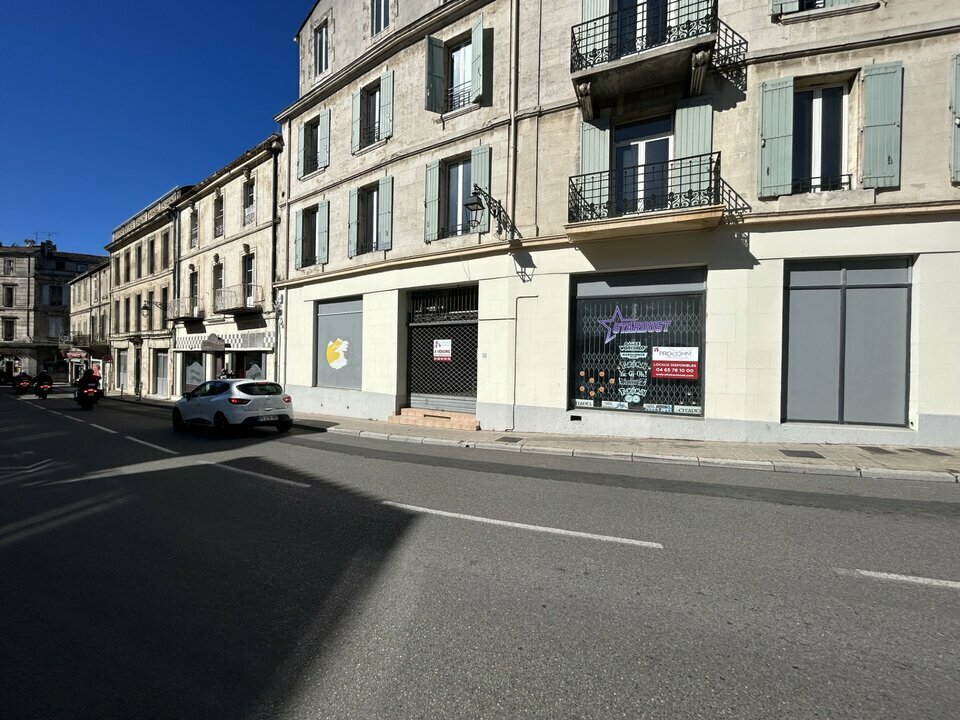 ALTEIRAC INVEST VENTE-LOCAL COMMERCIAL-ARLES-13