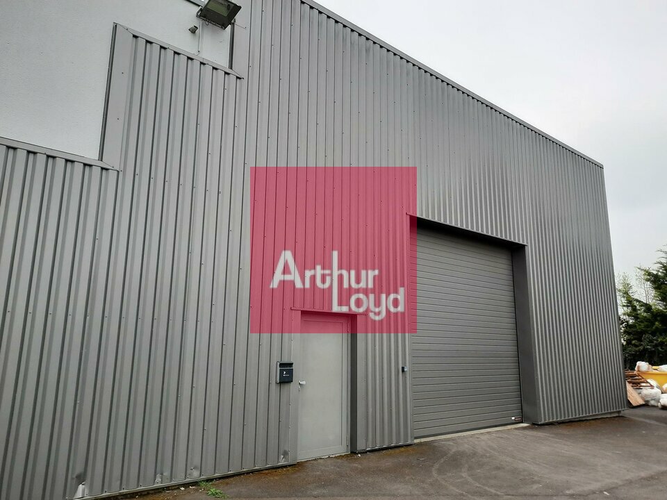 ARTHUR LOYD Clermont Auvergne LOCATION-ENTREPOT-THIERS-63