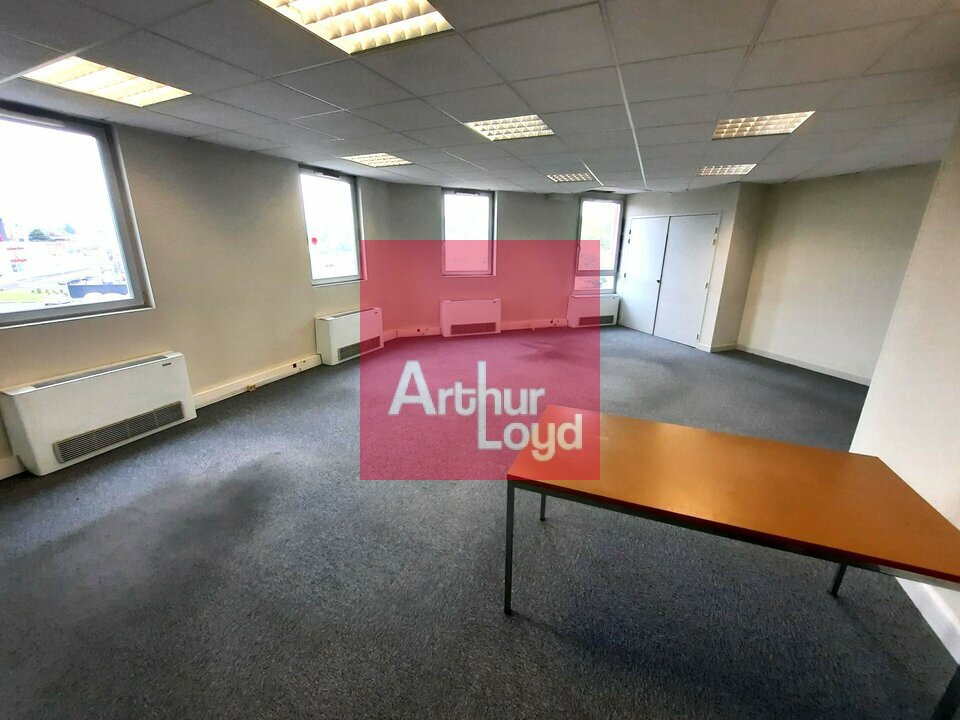 ARTHUR LOYD Clermont Auvergne LOCATION-BUREAUX-CLERMONT_FERRAND-63