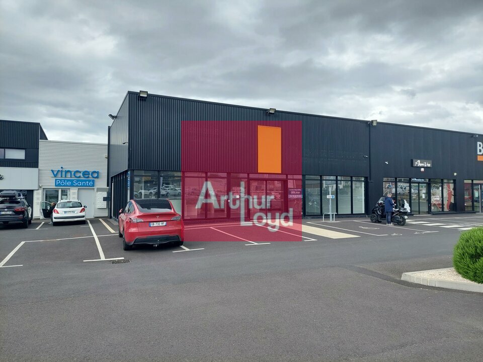 ARTHUR LOYD Clermont Auvergne LOCATION-LOCAL COMMERCIAL-LEMPDES-63