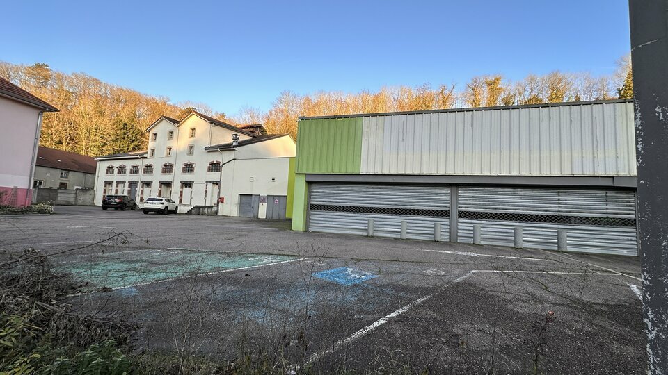 FIRMESTATE LOCATION-LOCAL COMMERCIAL-BRIEY-54