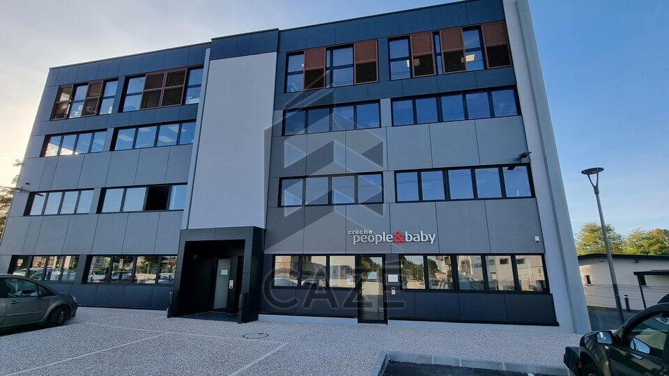 CAZE IMMOBILIER LOCATION-BUREAUX-TRESSES-33