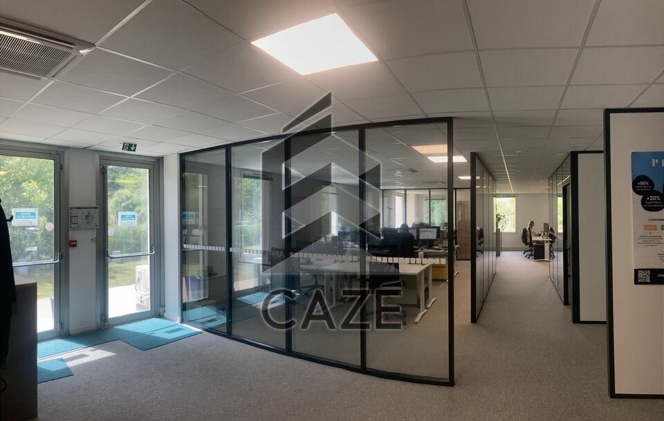 CAZE IMMOBILIER LOCATION-BUREAUX-PESSAC-33