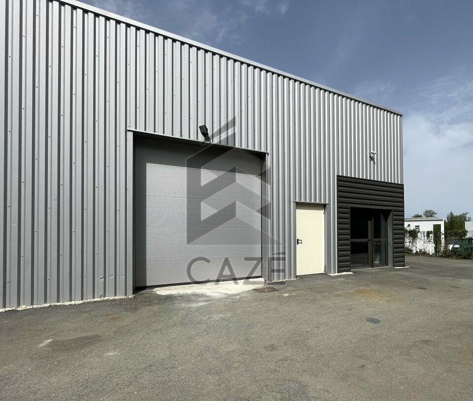 CAZE IMMOBILIER LOCATION-LOCAL D'ACTIVITE-SAINT_MEDARD_D'EYRANS-33