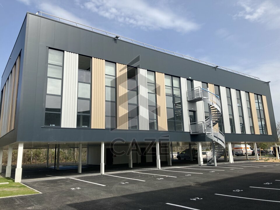 CAZE IMMOBILIER VENTE-BUREAUX-MERIGNAC-33