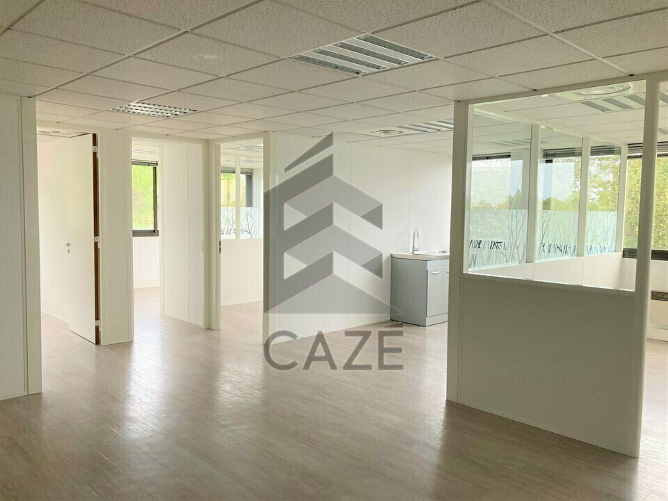 CAZE IMMOBILIER LOCATION-BUREAUX-MERIGNAC-33