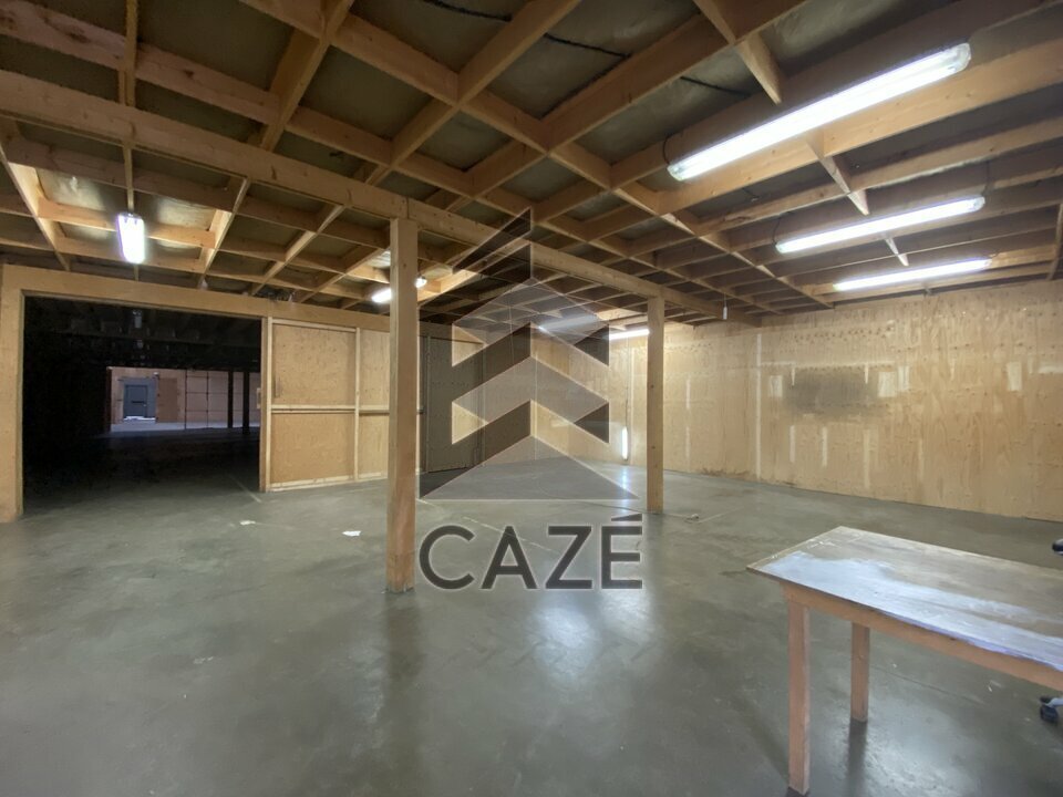 CAZE IMMOBILIER LOCATION-LOCAL D'ACTIVITE-BEGLES-33