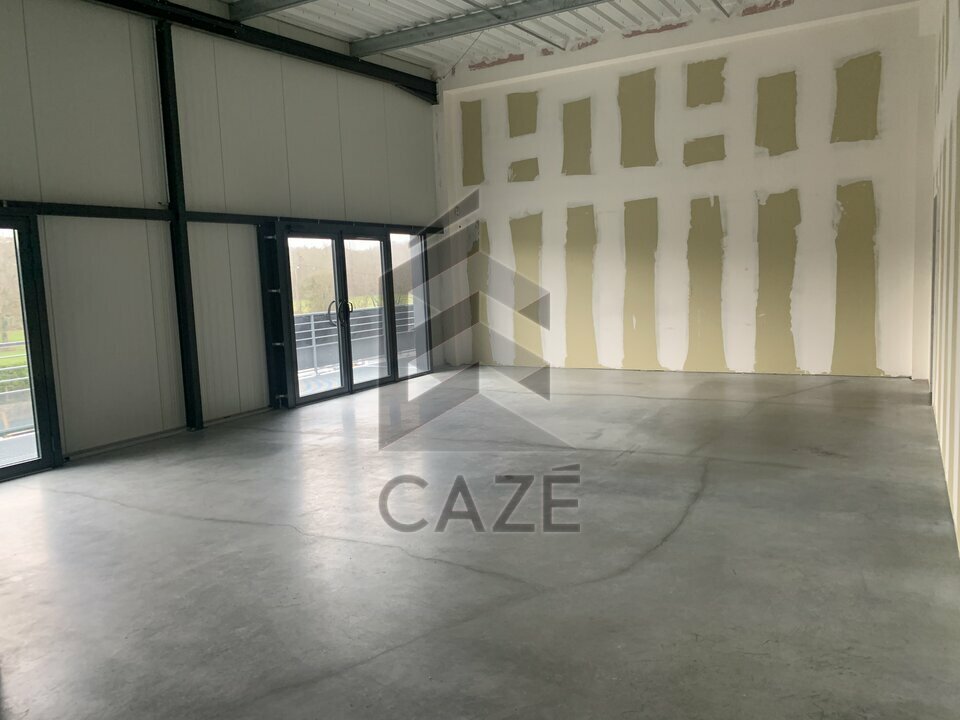 CAZE Immobilier LOCATION-LOCAL D'ACTIVITE-MONTUSSAN-33