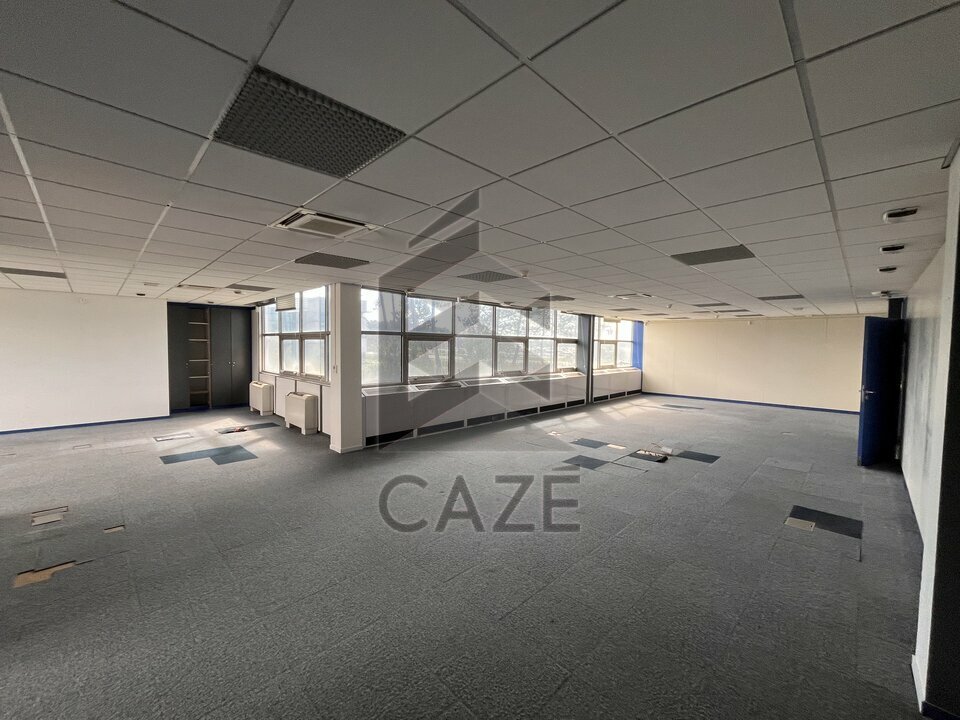 CAZE IMMOBILIER VENTE-BUREAUX-MERIGNAC-33