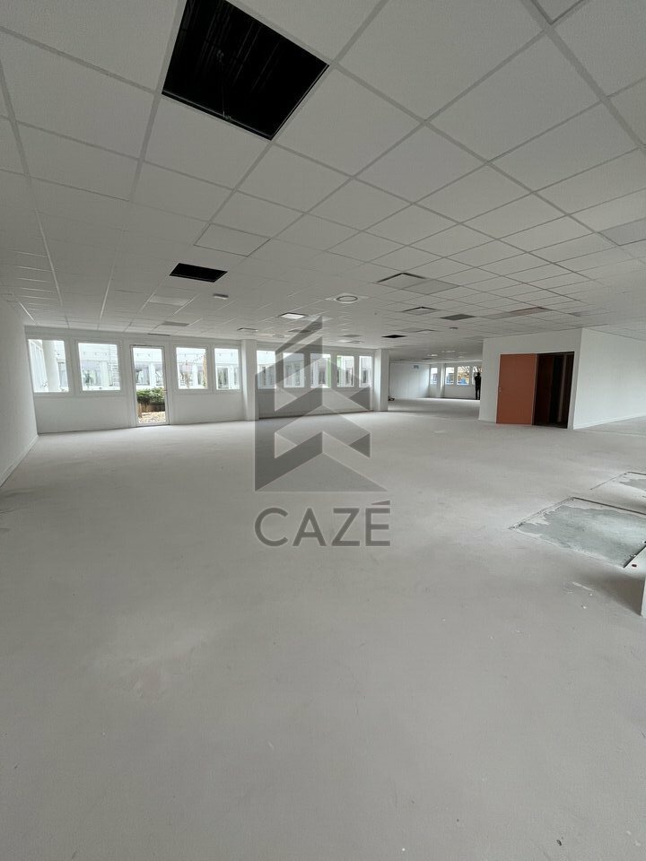 CAZE IMMOBILIER LOCATION-BUREAUX-MERIGNAC-33